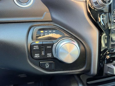 2023 RAM 1500 Laramie Crew Cab 4x4 57' Box