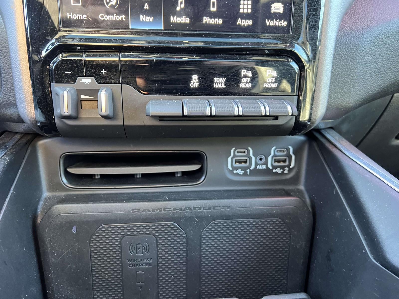 2023 RAM 1500 Laramie Crew Cab 4x4 57' Box