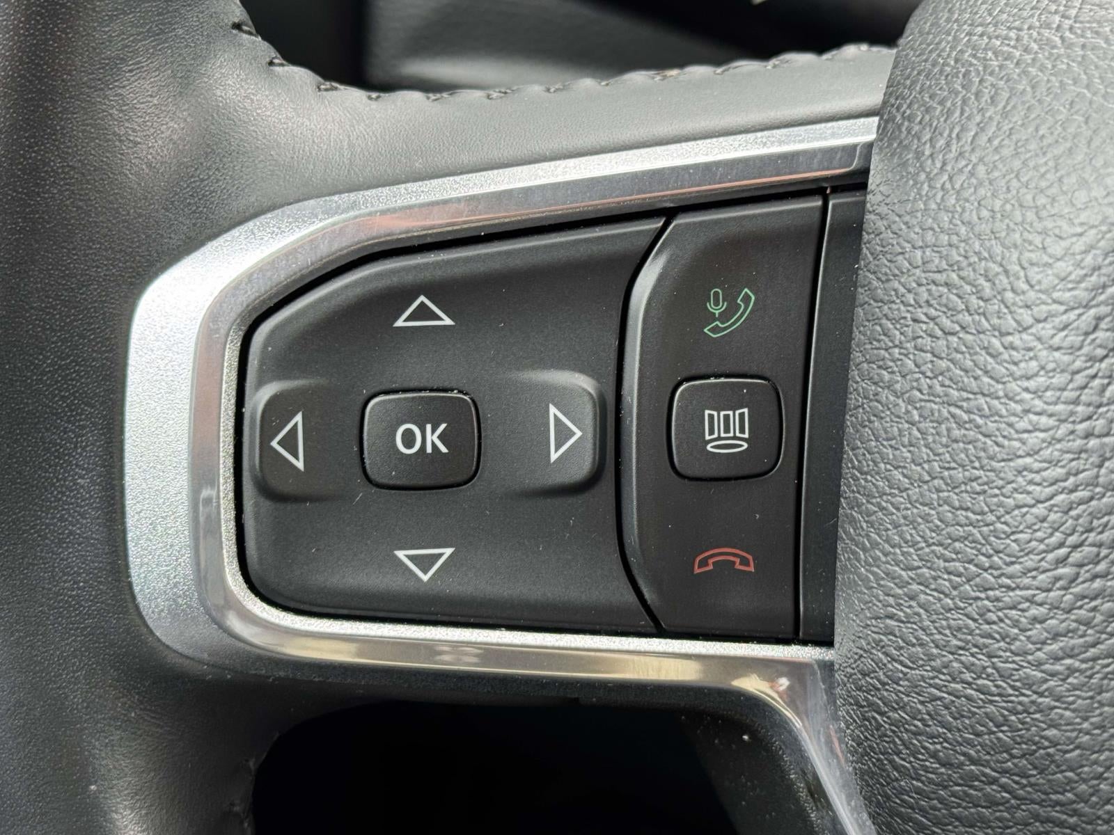 2023 RAM 1500 Laramie Crew Cab 4x4 57' Box