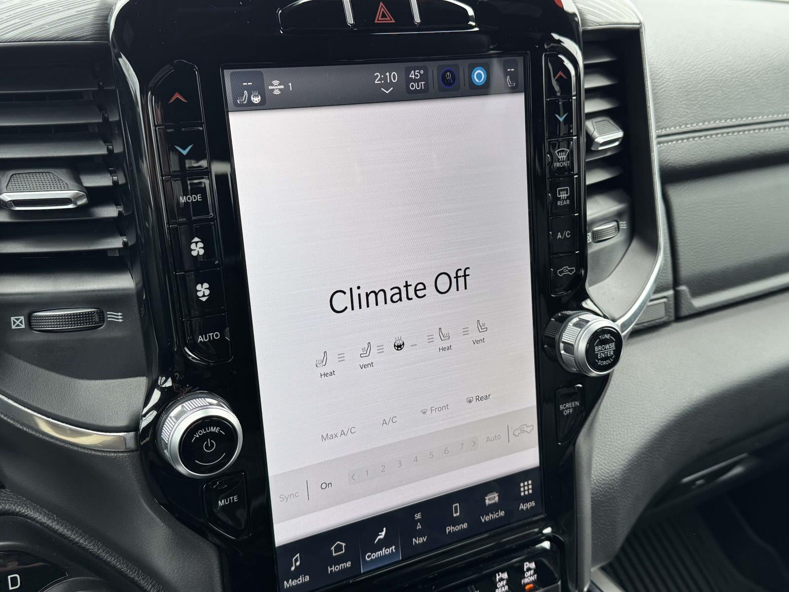 2023 RAM 1500 Laramie Crew Cab 4x4 57' Box