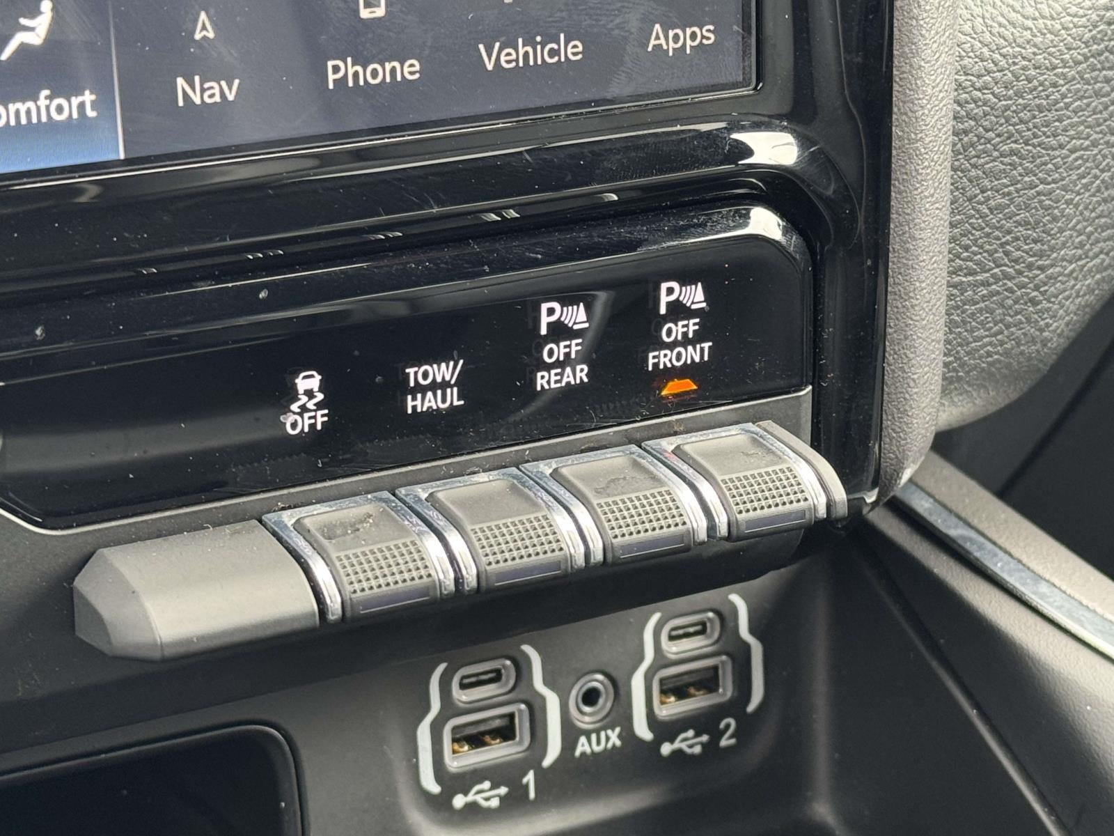 2023 RAM 1500 Laramie Crew Cab 4x4 57' Box