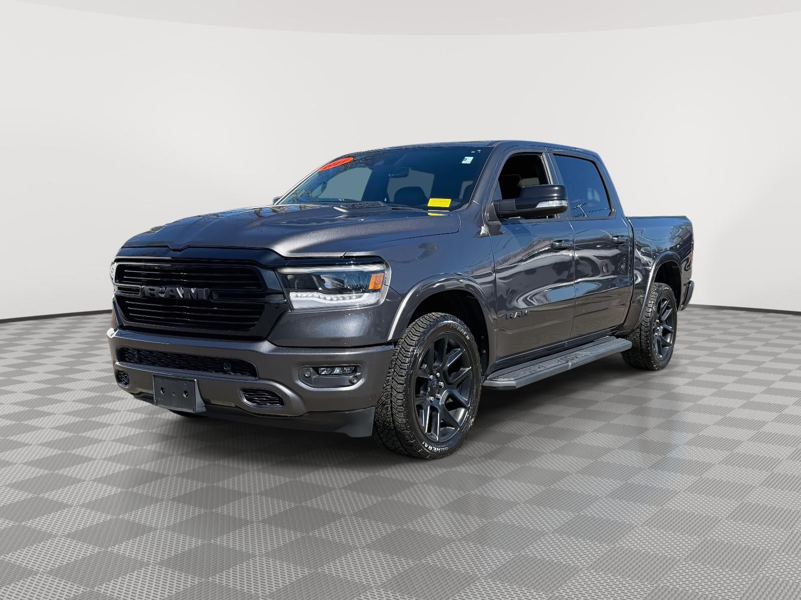 2021 RAM 1500 Laramie Crew Cab 4x4 57' Box