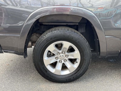 2021 RAM 1500 Laramie Crew Cab 4x4 57' Box