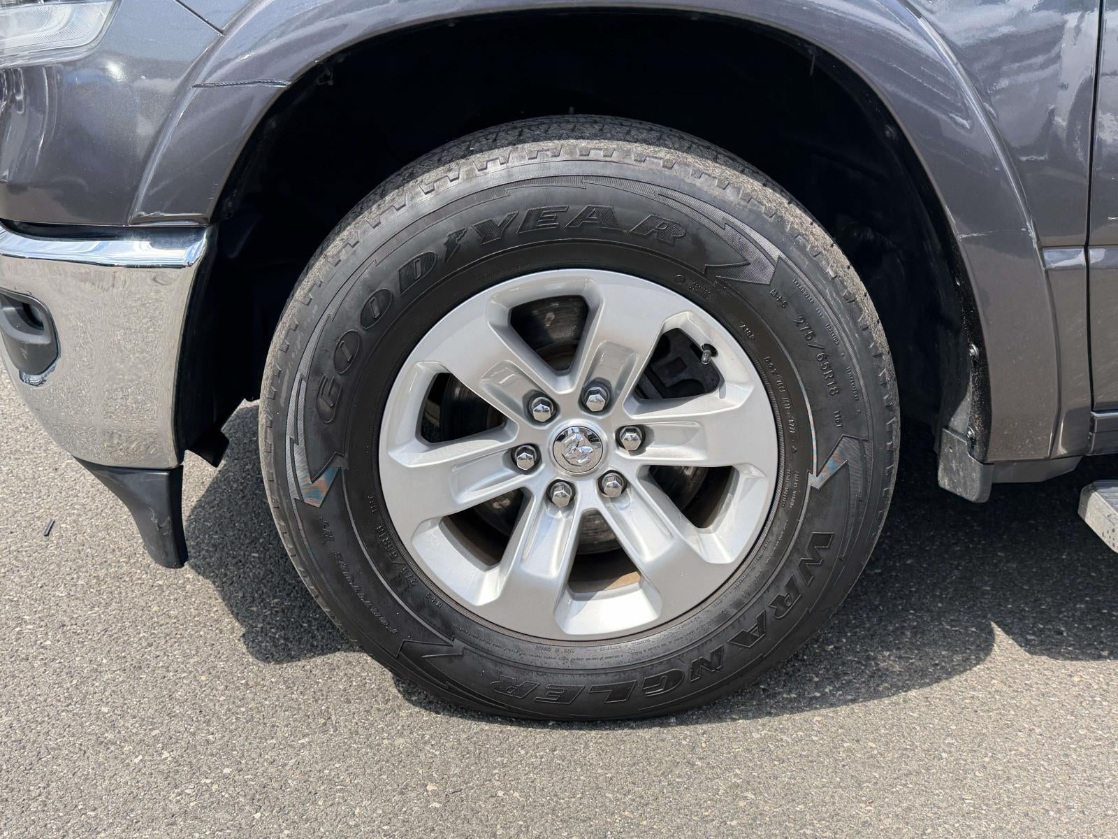 2021 RAM 1500 Laramie Crew Cab 4x4 57' Box