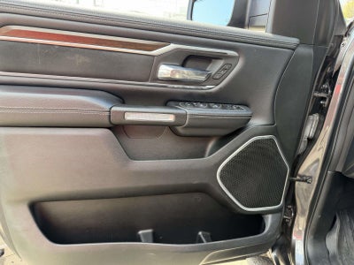 2021 RAM 1500 Laramie Crew Cab 4x4 57' Box