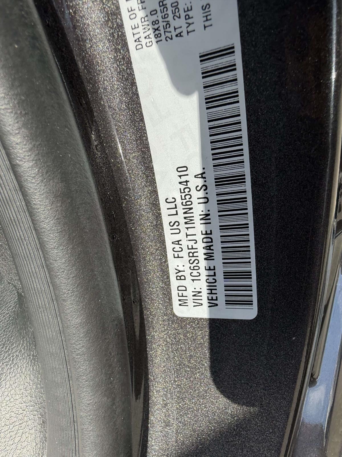 2021 RAM 1500 Laramie Crew Cab 4x4 57' Box