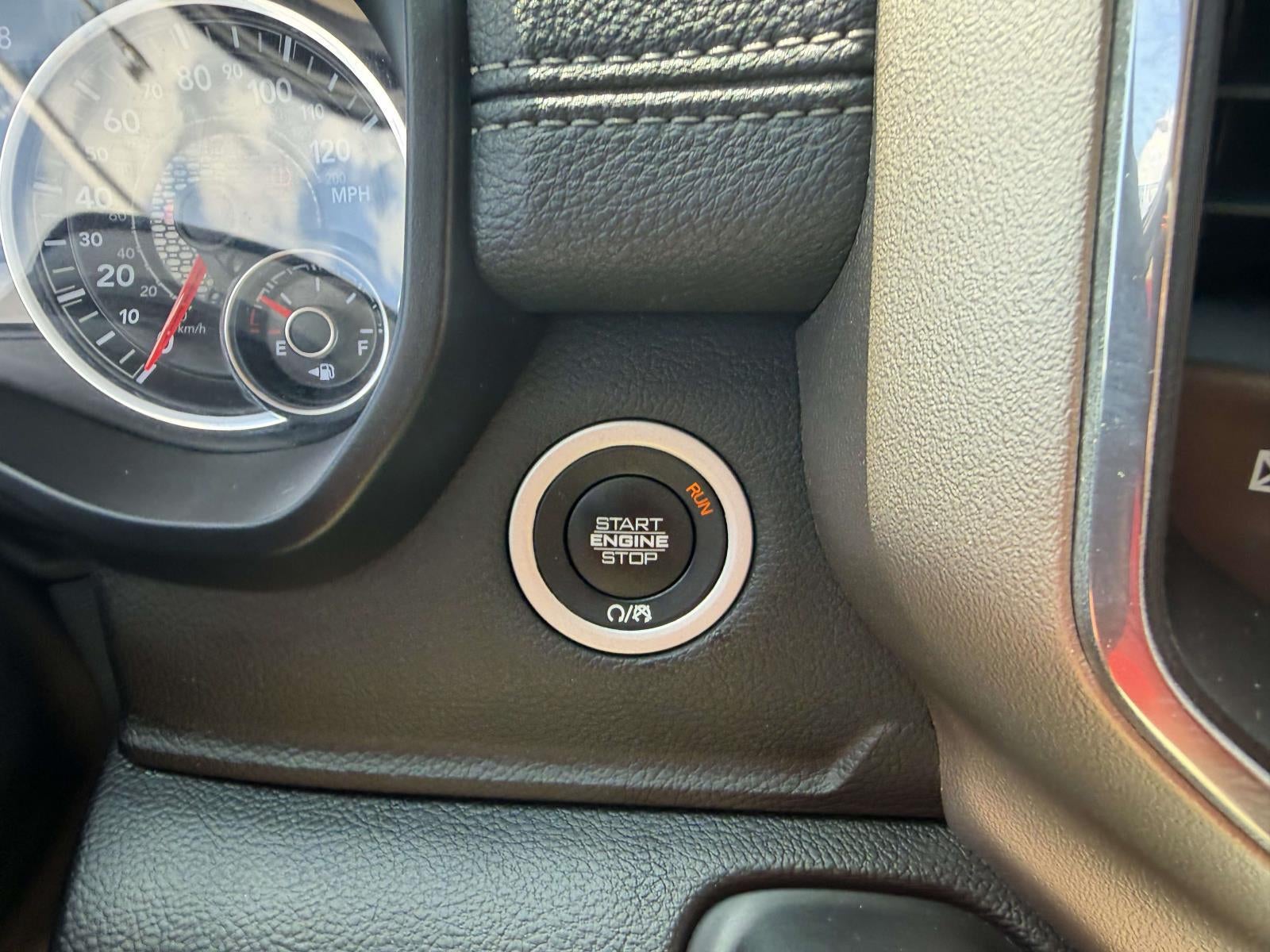 2021 RAM 1500 Laramie Crew Cab 4x4 57' Box