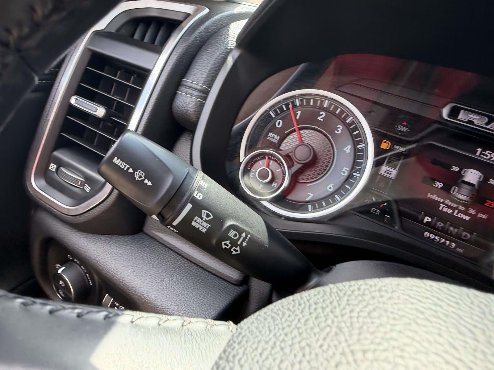 2021 RAM 1500 Laramie Crew Cab 4x4 57' Box