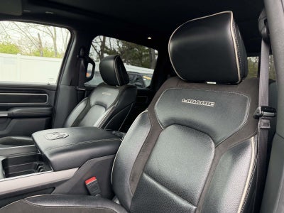 2022 RAM 1500 Laramie Crew Cab 4x4 57' Box
