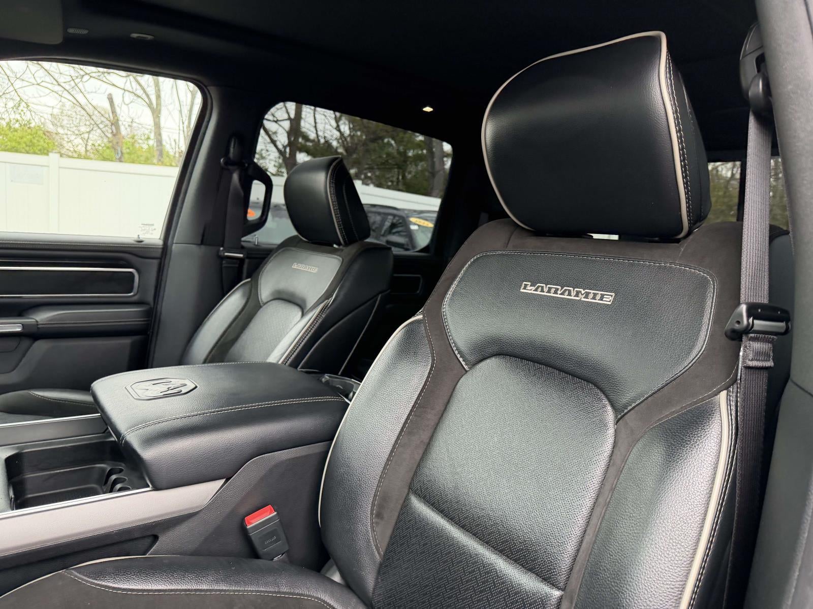 2022 RAM 1500 Laramie Crew Cab 4x4 57' Box