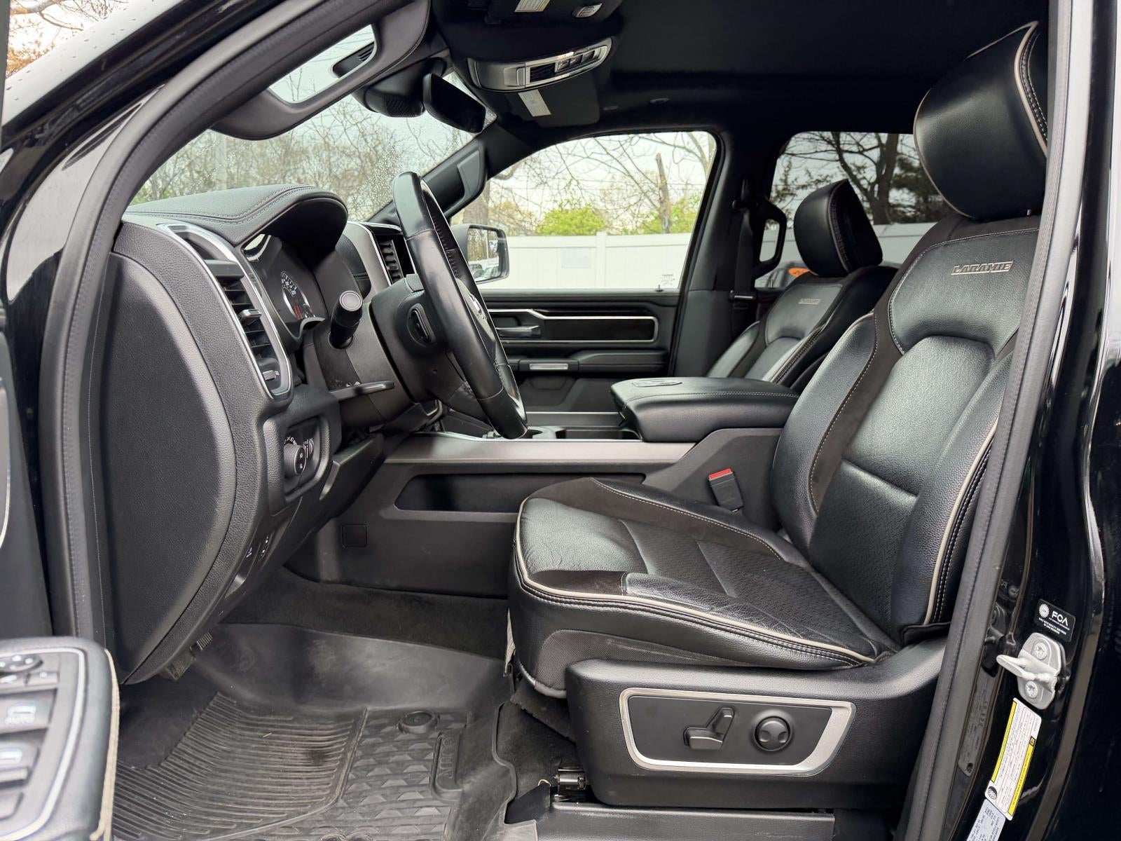 2022 RAM 1500 Laramie Crew Cab 4x4 57' Box