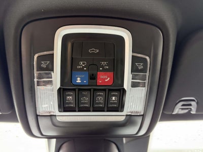 2022 RAM 1500 Laramie Crew Cab 4x4 57' Box