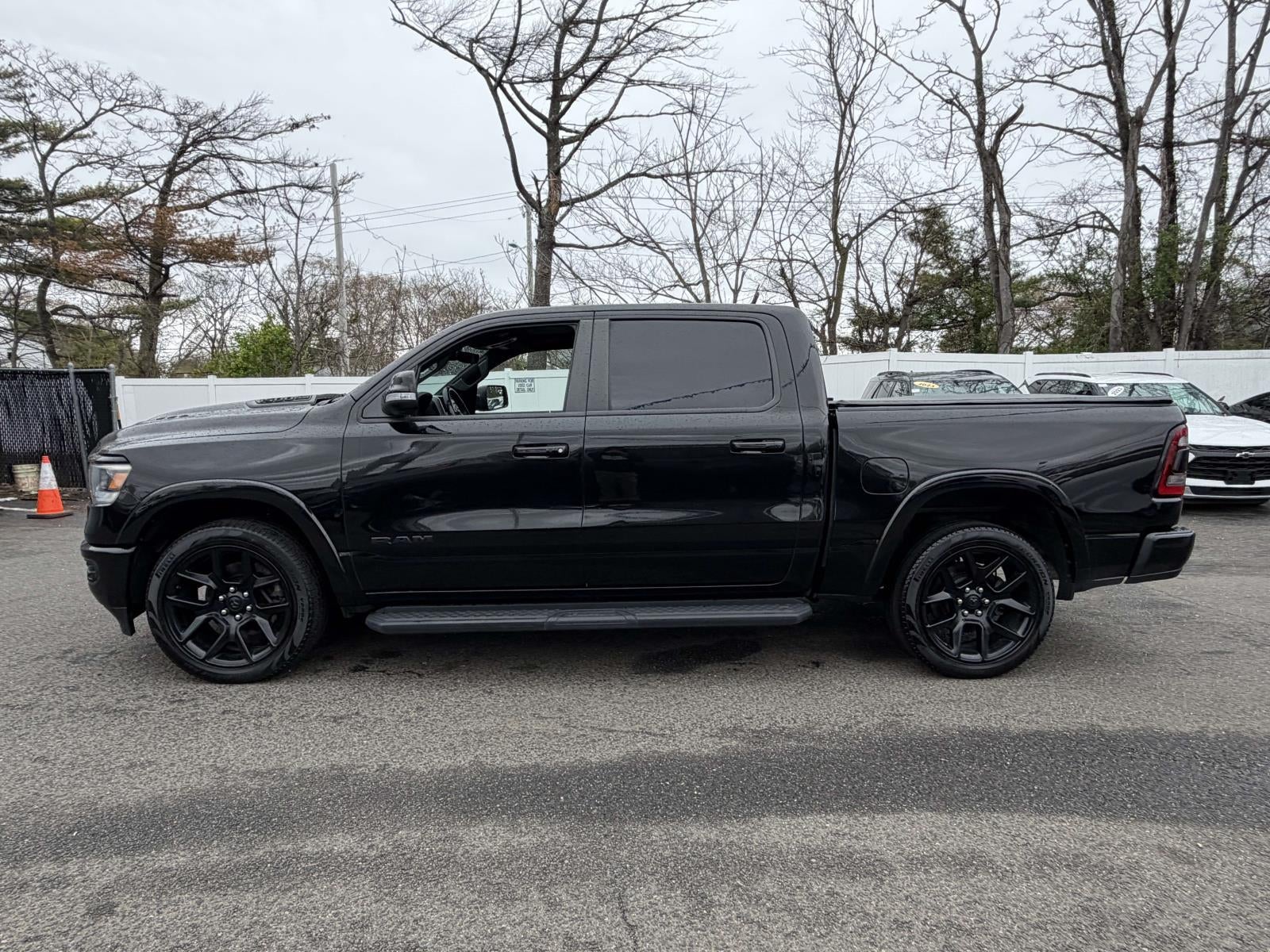 2022 RAM 1500 Laramie Crew Cab 4x4 57' Box