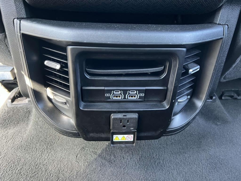 2023 RAM 1500 Laramie Crew Cab 4x4 57' Box