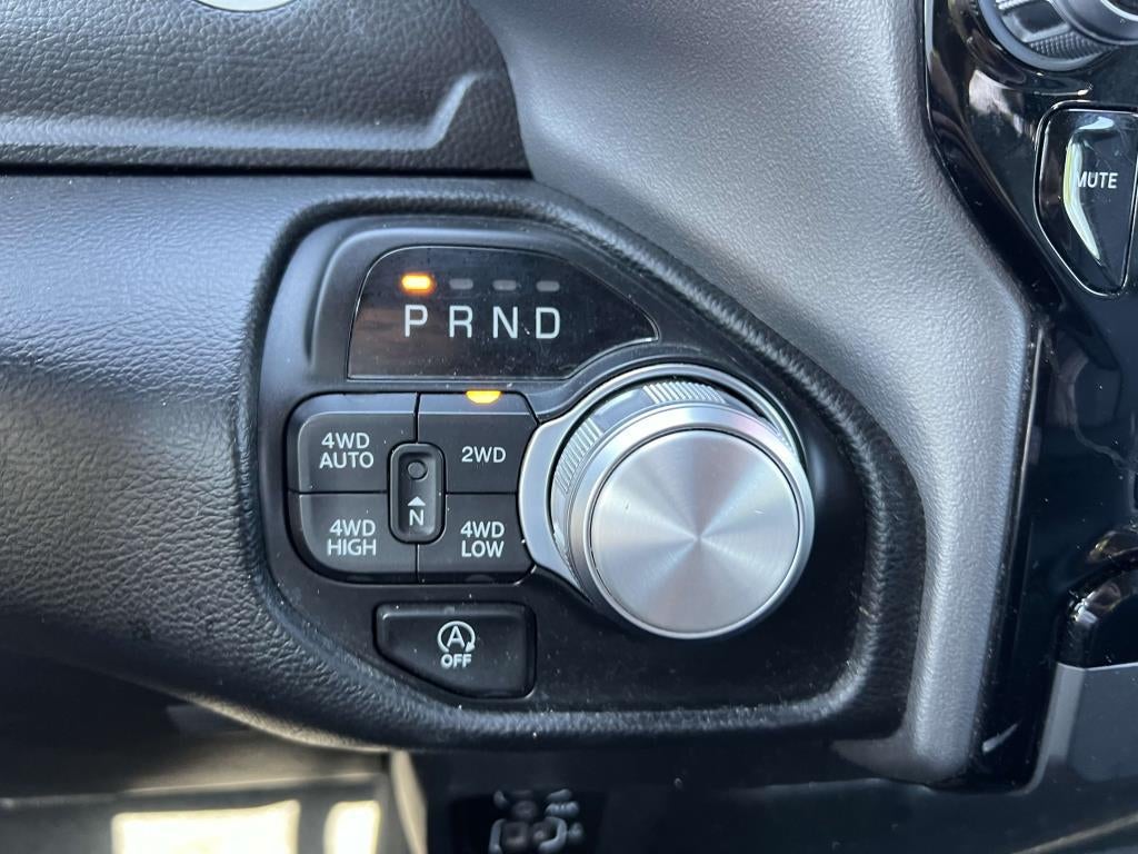 2023 RAM 1500 Laramie Crew Cab 4x4 57' Box