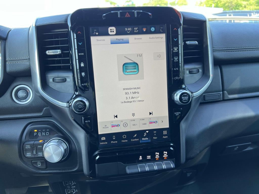 2023 RAM 1500 Laramie Crew Cab 4x4 57' Box