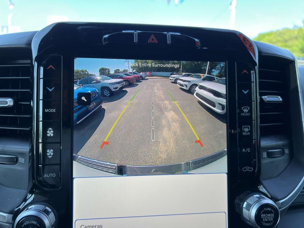 2023 RAM 1500 Laramie Crew Cab 4x4 57' Box