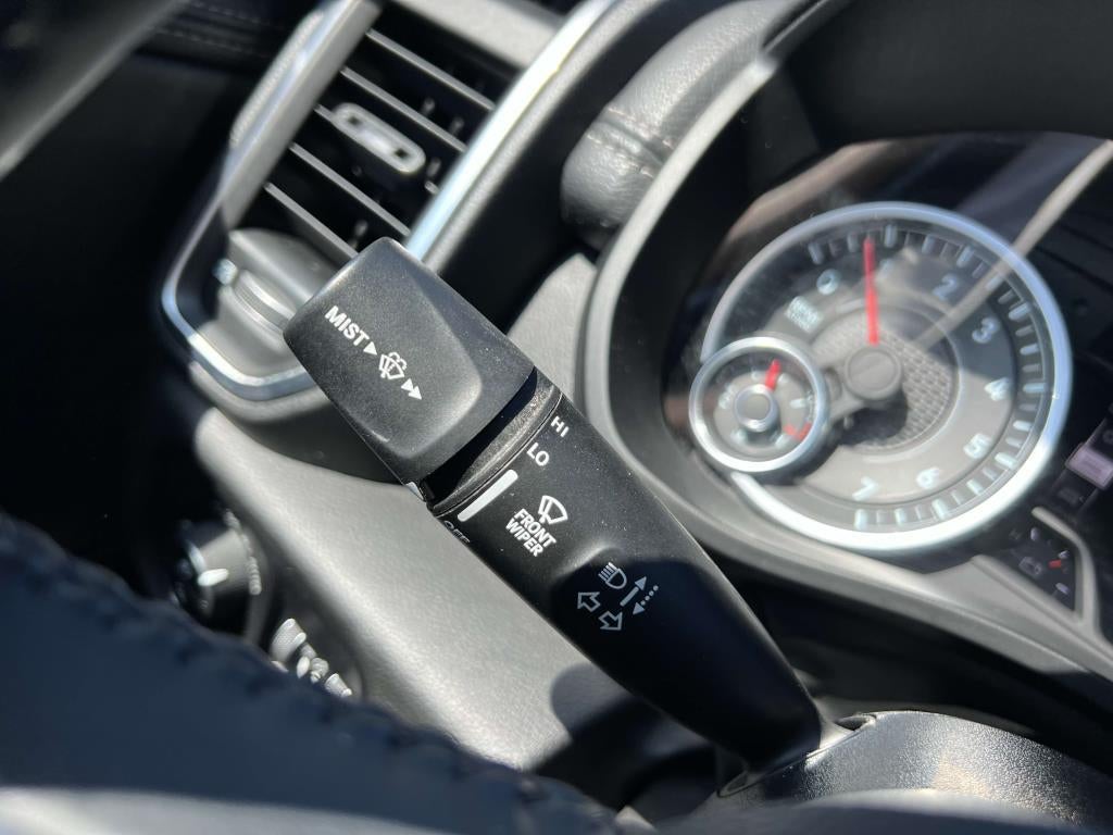 2023 RAM 1500 Laramie Crew Cab 4x4 57' Box