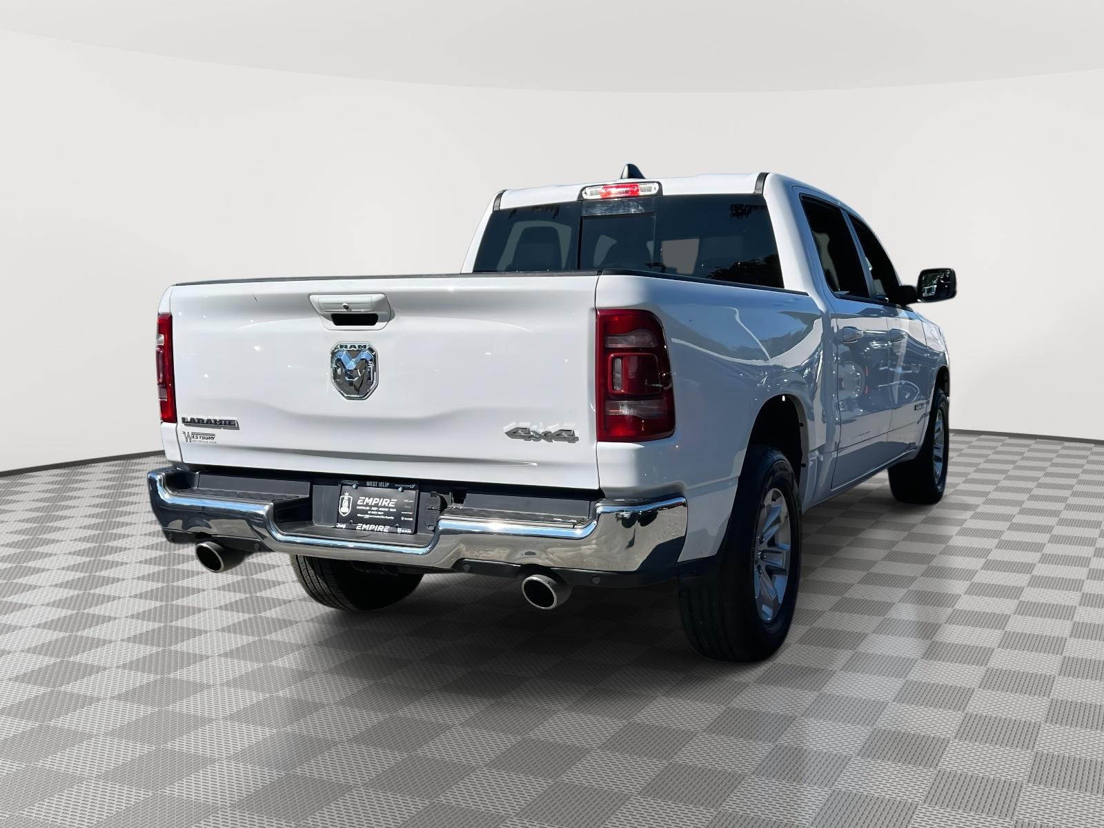 2023 RAM 1500 Laramie Crew Cab 4x4 57' Box
