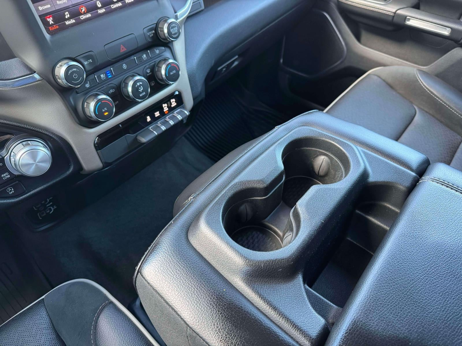 2021 RAM 1500 Laramie Crew Cab 4x4 57' Box