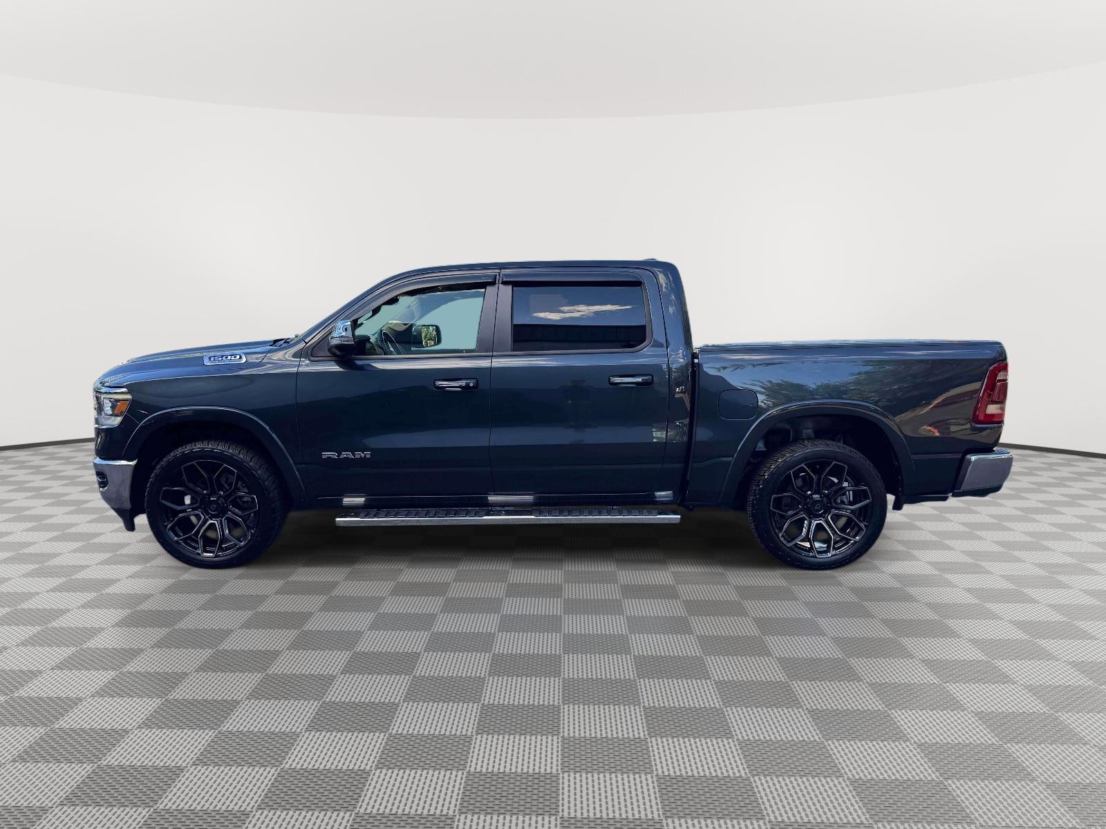 2021 RAM 1500 Laramie Crew Cab 4x4 57' Box