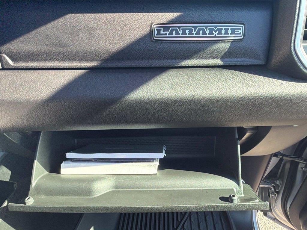 2023 RAM 1500 Laramie Crew Cab 4x4 57' Box