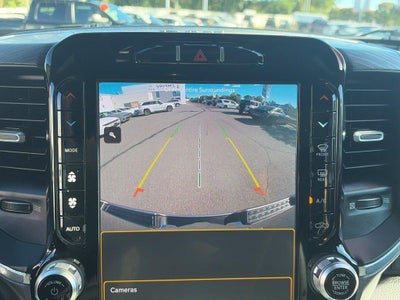 2023 RAM 1500 Laramie Crew Cab 4x4 57' Box