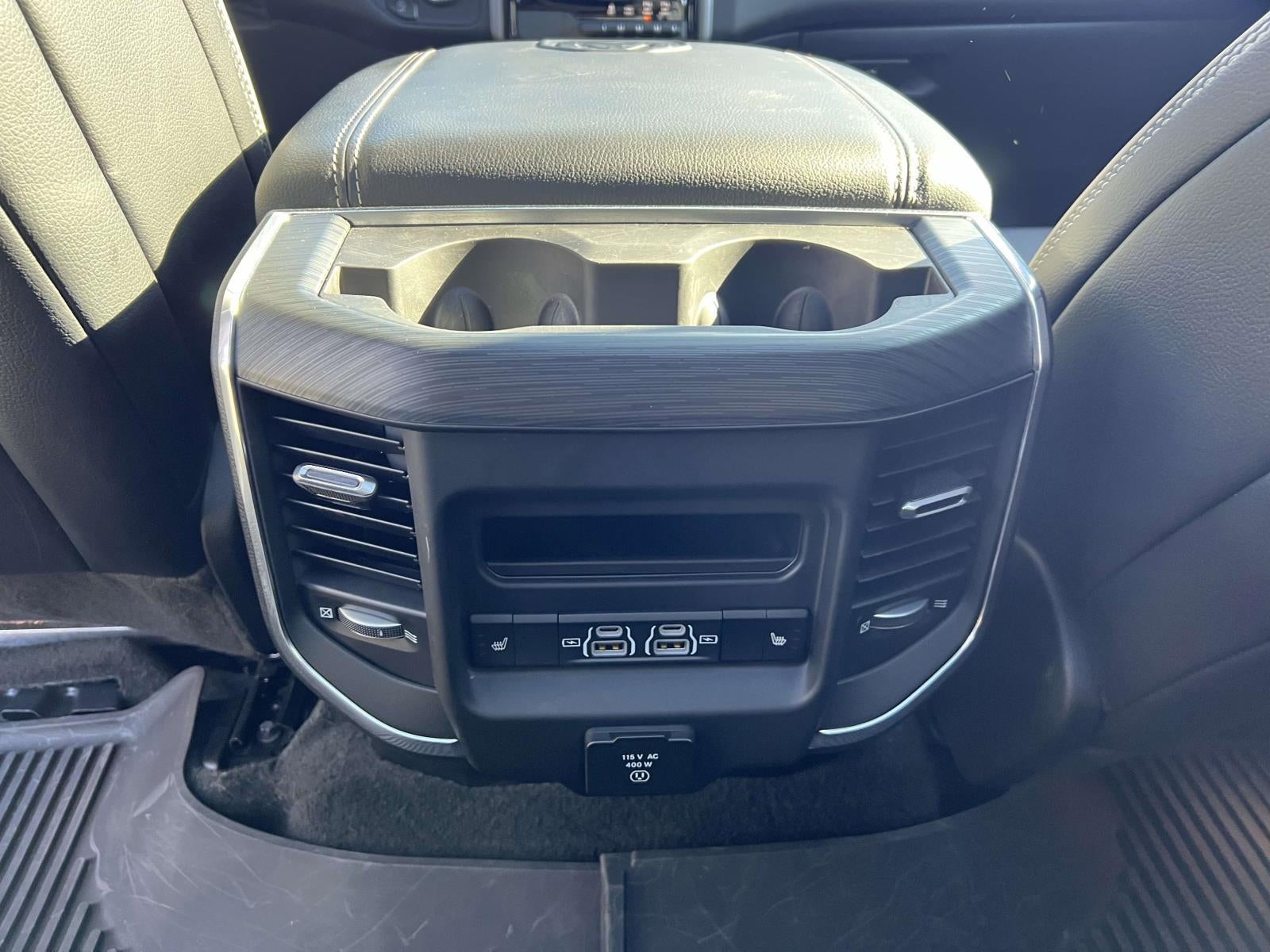 2024 RAM 1500 Laramie Crew Cab 4x4 57' Box