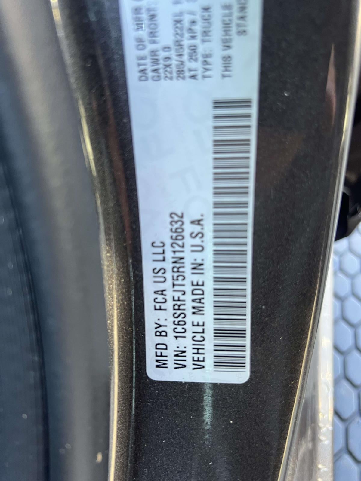 2024 RAM 1500 Laramie Crew Cab 4x4 57' Box