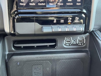 2024 RAM 1500 Laramie Crew Cab 4x4 57' Box