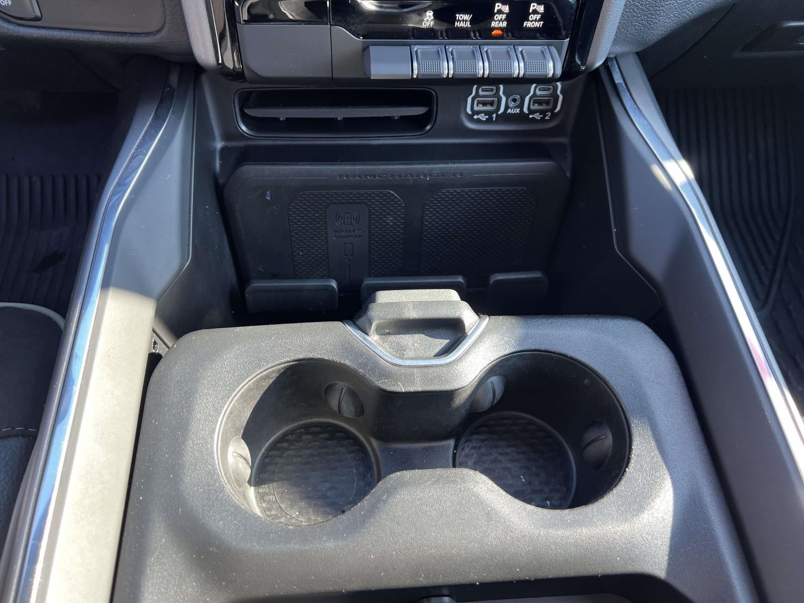 2024 RAM 1500 Laramie Crew Cab 4x4 57' Box