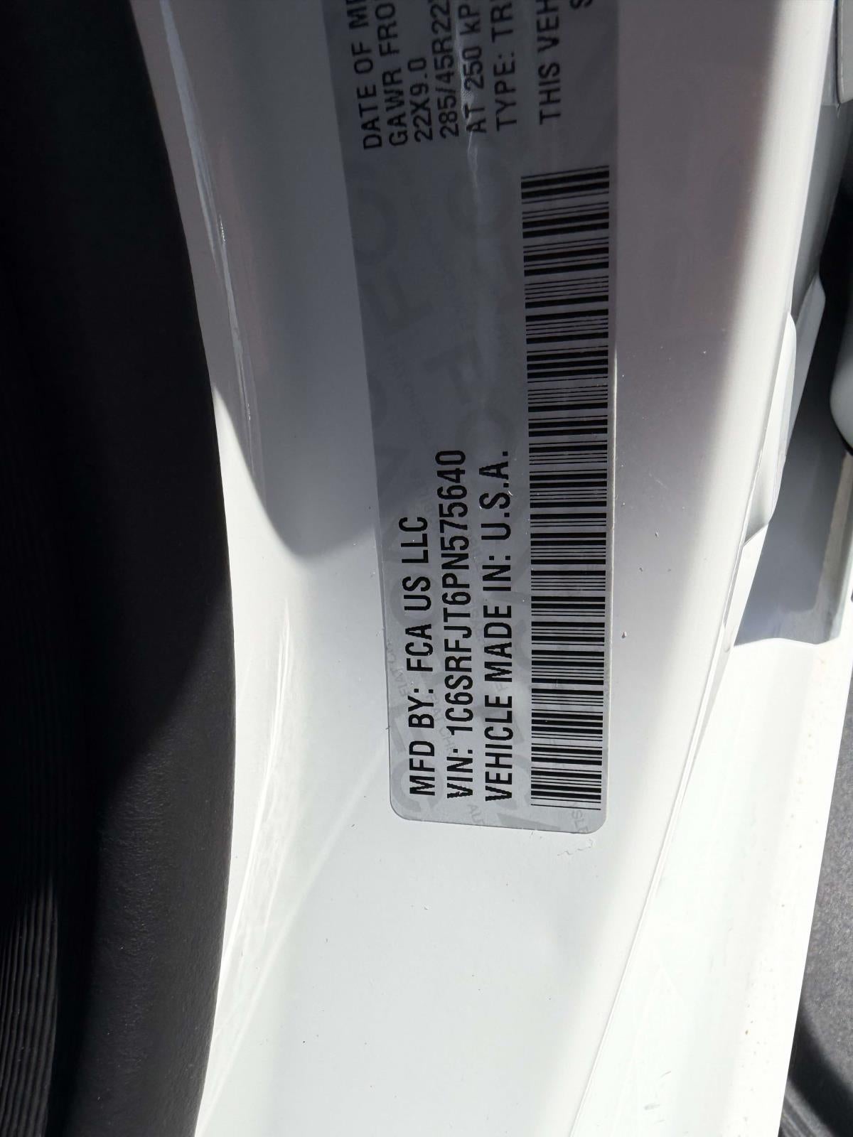 2023 RAM 1500 Laramie Crew Cab 4x4 57' Box