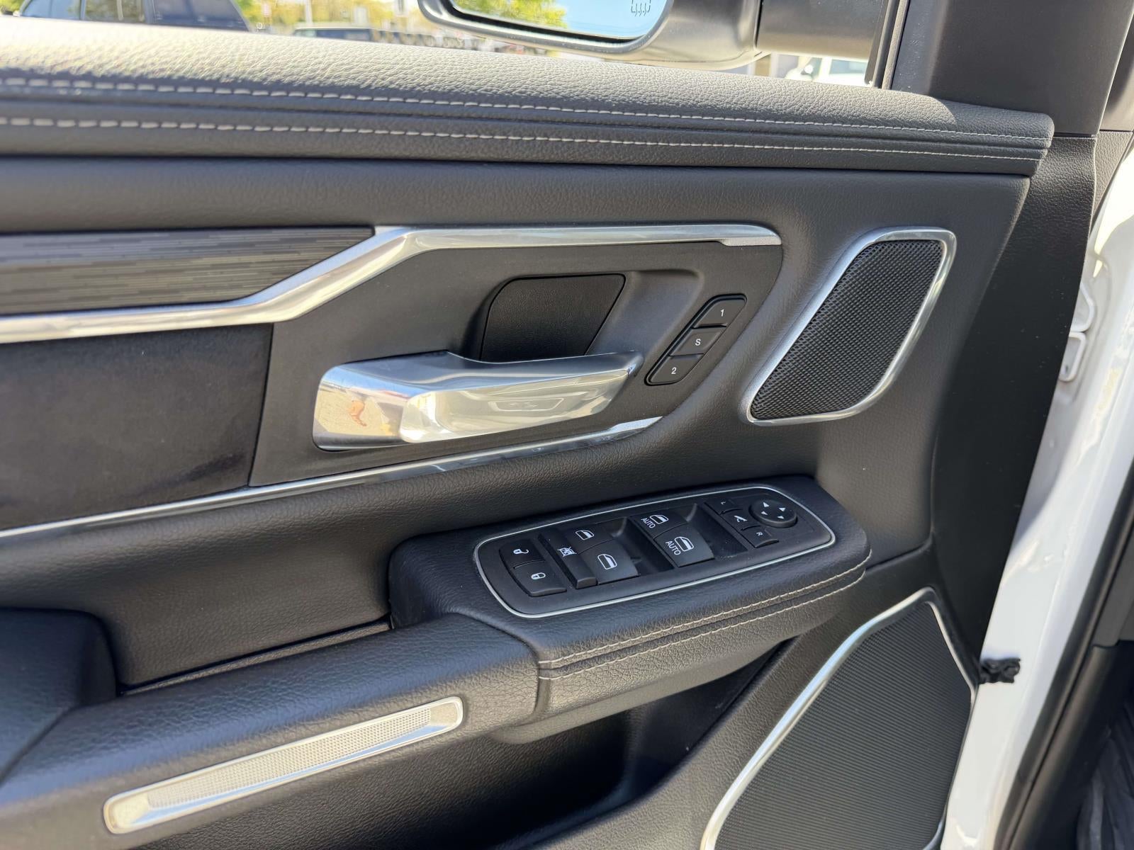 2023 RAM 1500 Laramie Crew Cab 4x4 57' Box