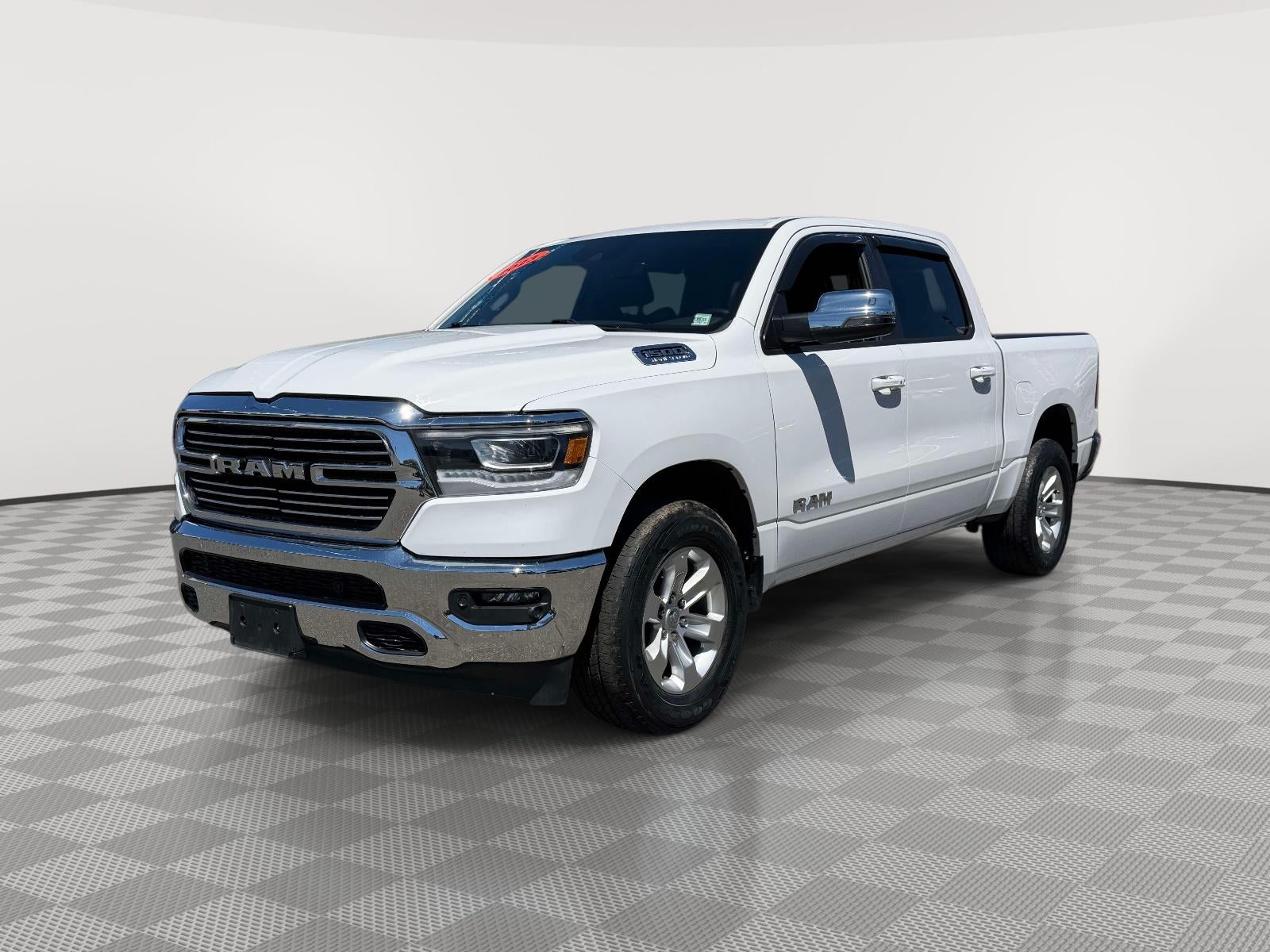 2023 RAM 1500 Laramie Crew Cab 4x4 57' Box