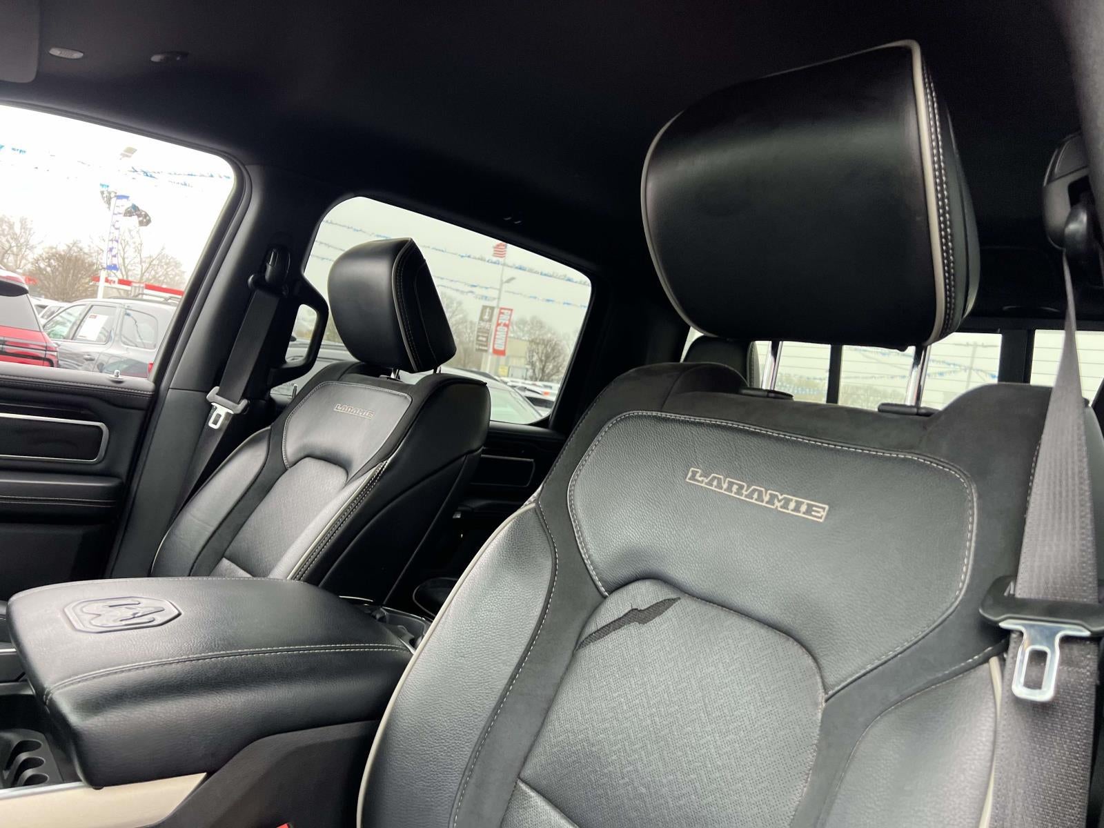 2019 RAM 1500 Laramie Crew Cab 4x4 57' Box