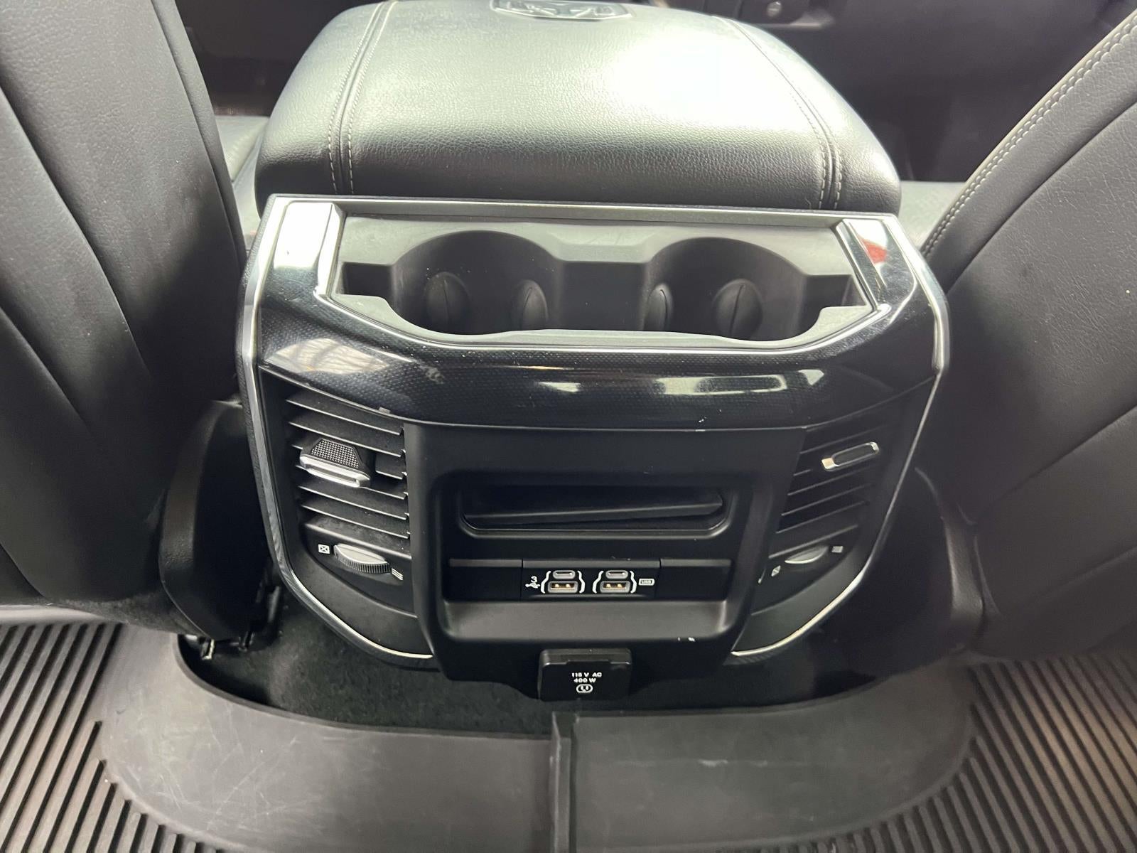 2019 RAM 1500 Laramie Crew Cab 4x4 57' Box