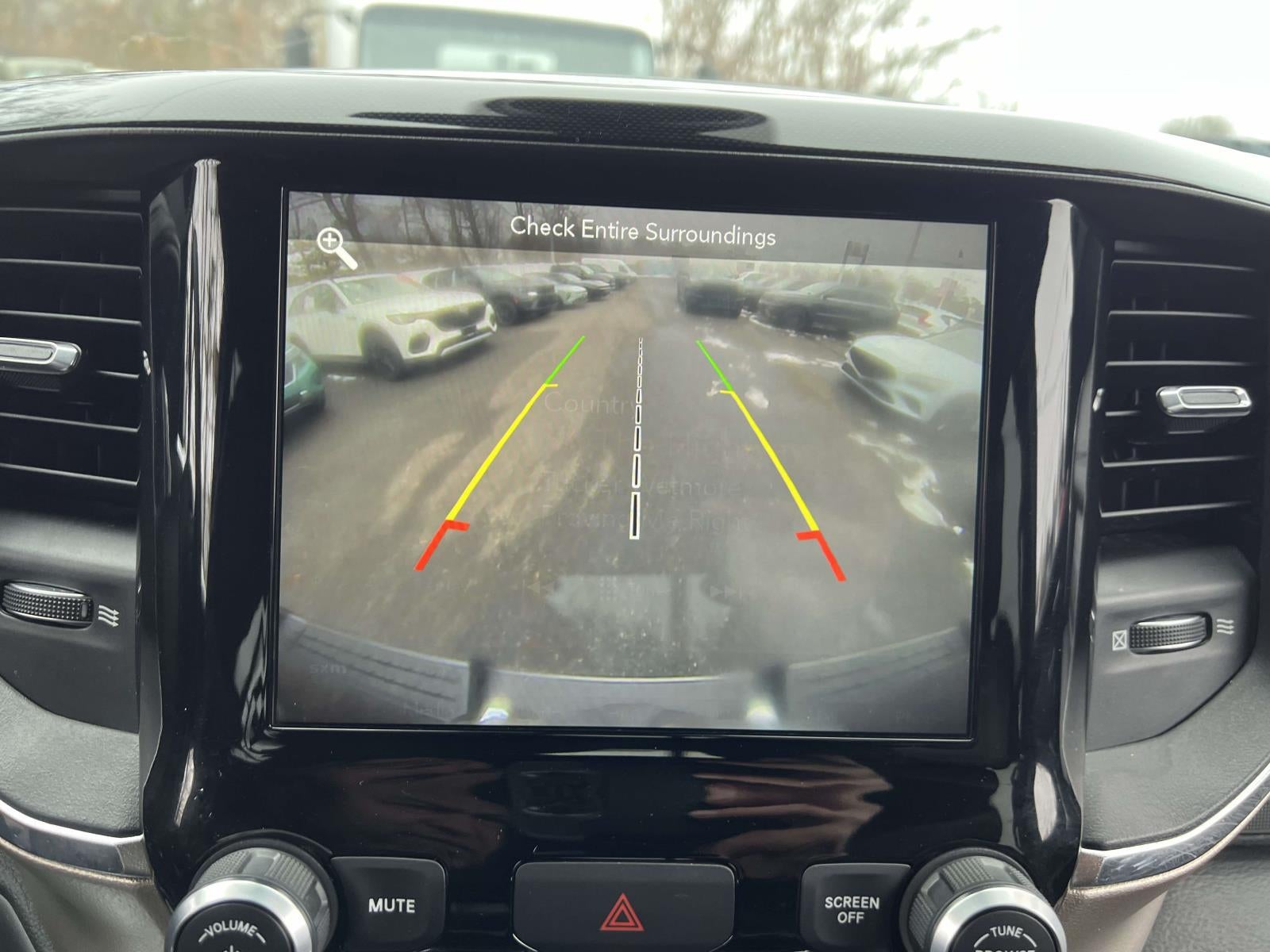 2019 RAM 1500 Laramie Crew Cab 4x4 57' Box