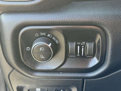 2022 RAM 1500 Laramie Crew Cab 4x4 57' Box