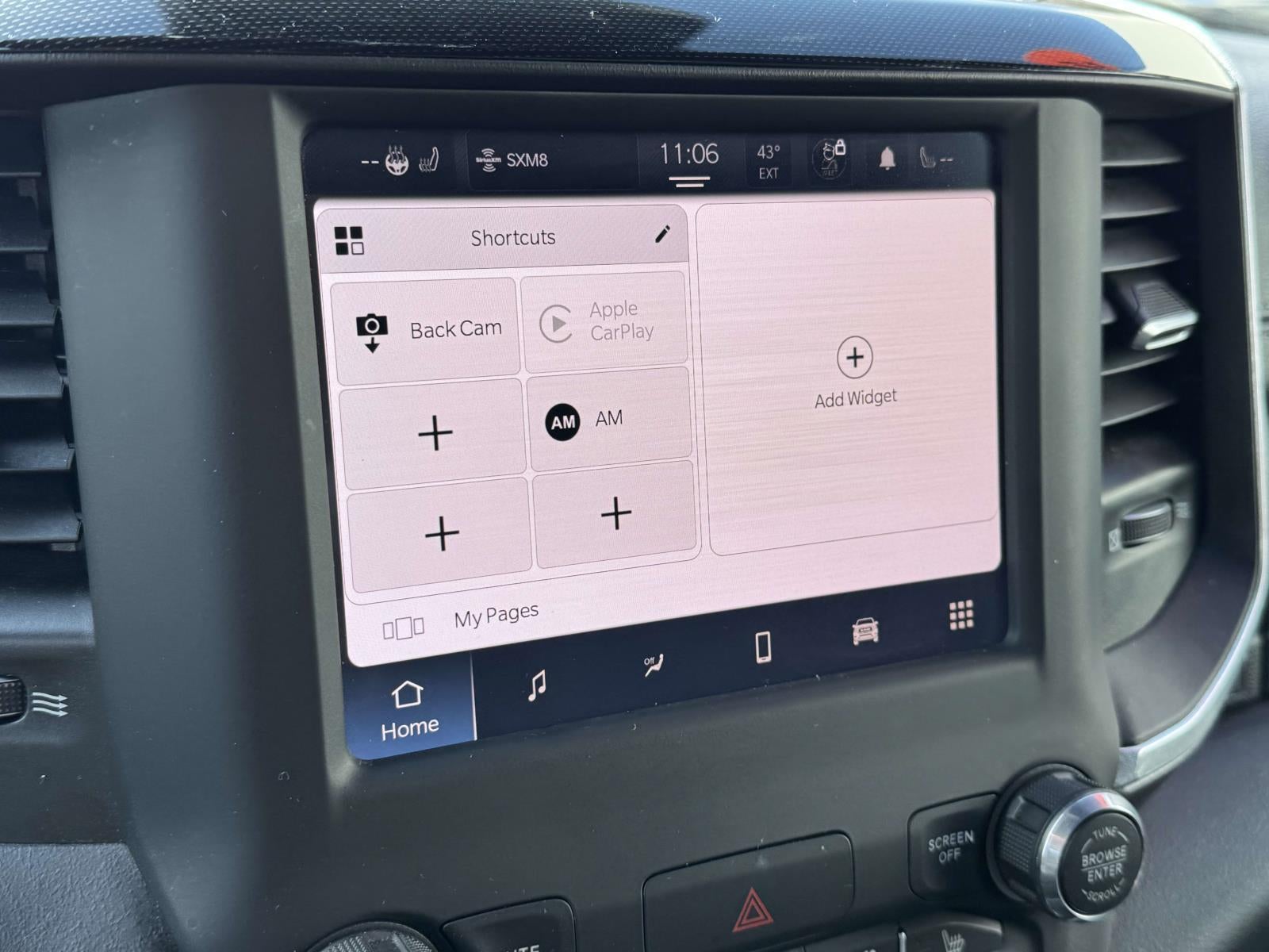 2022 RAM 1500 Laramie Crew Cab 4x4 57' Box