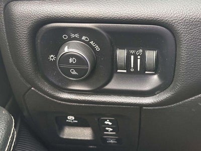 2023 RAM 1500 Laramie Crew Cab 4x4 57' Box