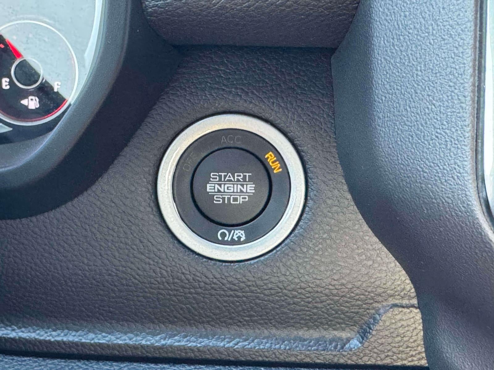 2024 RAM 1500 Laramie Crew Cab 4x4 57' Box