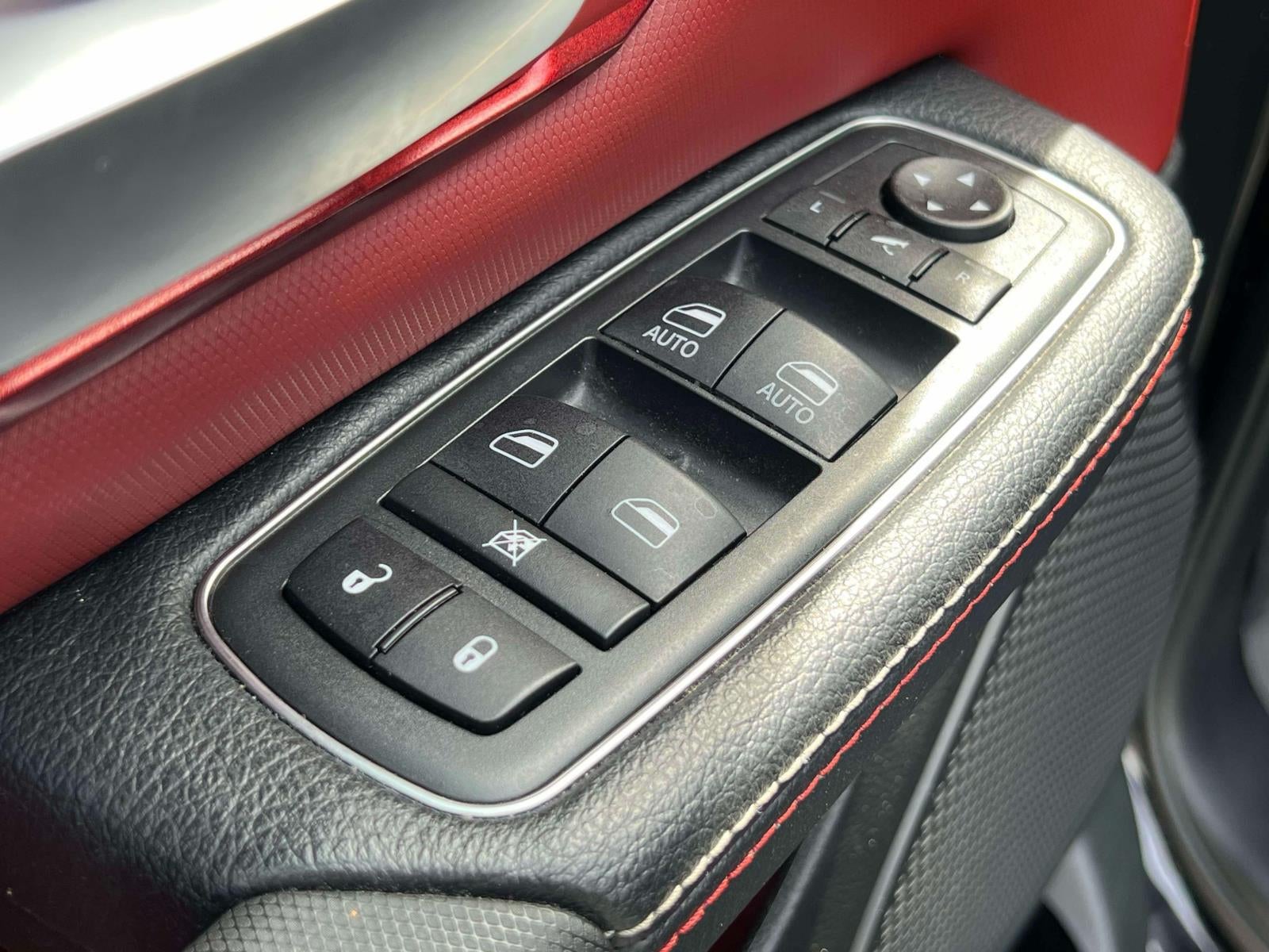 2019 RAM 1500 Rebel Crew Cab 4x4 57' Box