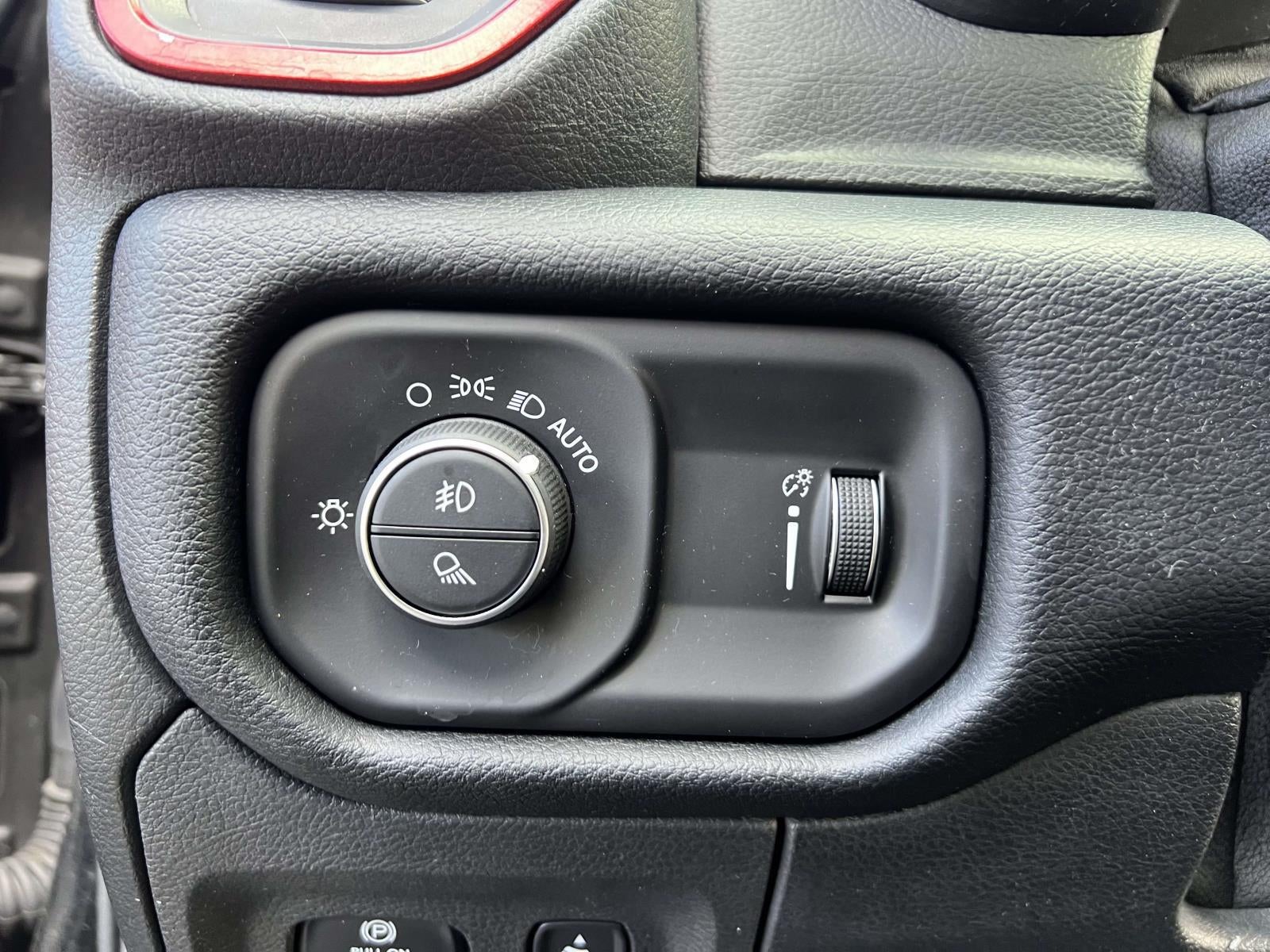 2021 RAM 1500 Rebel Crew Cab 4x4 57' Box