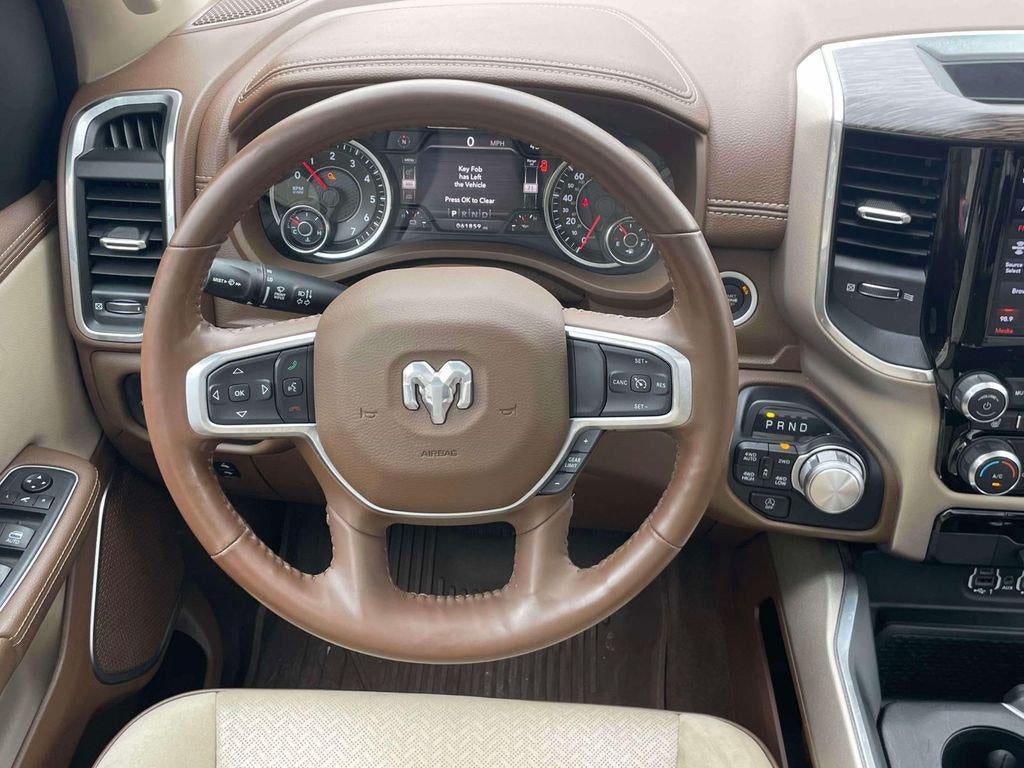 2020 RAM 1500 Laramie Crew Cab 4x4 64' Box