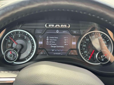 2019 RAM 1500 Laramie Crew Cab 4x4 64' Box