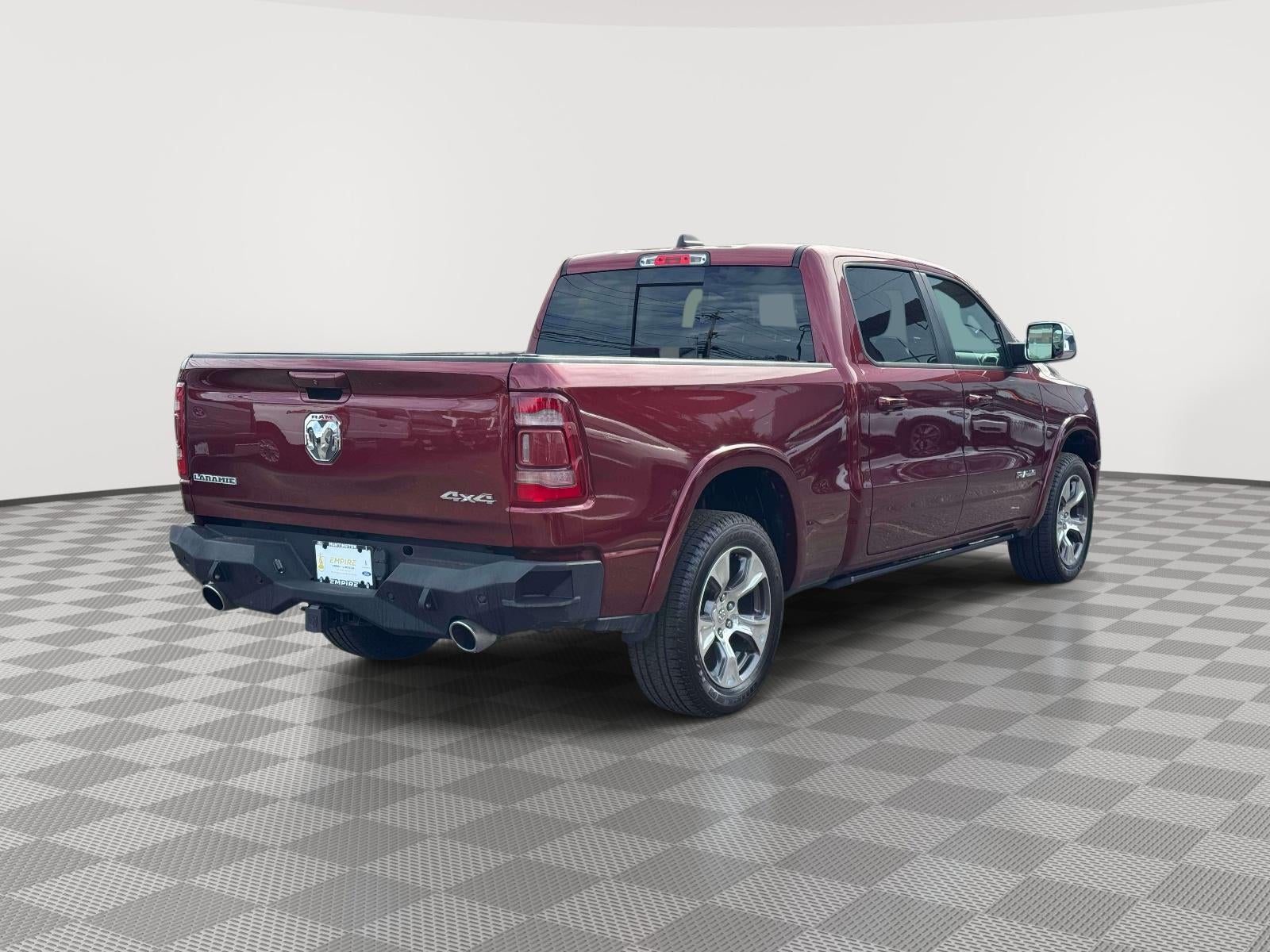 2019 RAM 1500 Laramie Crew Cab 4x4 64' Box