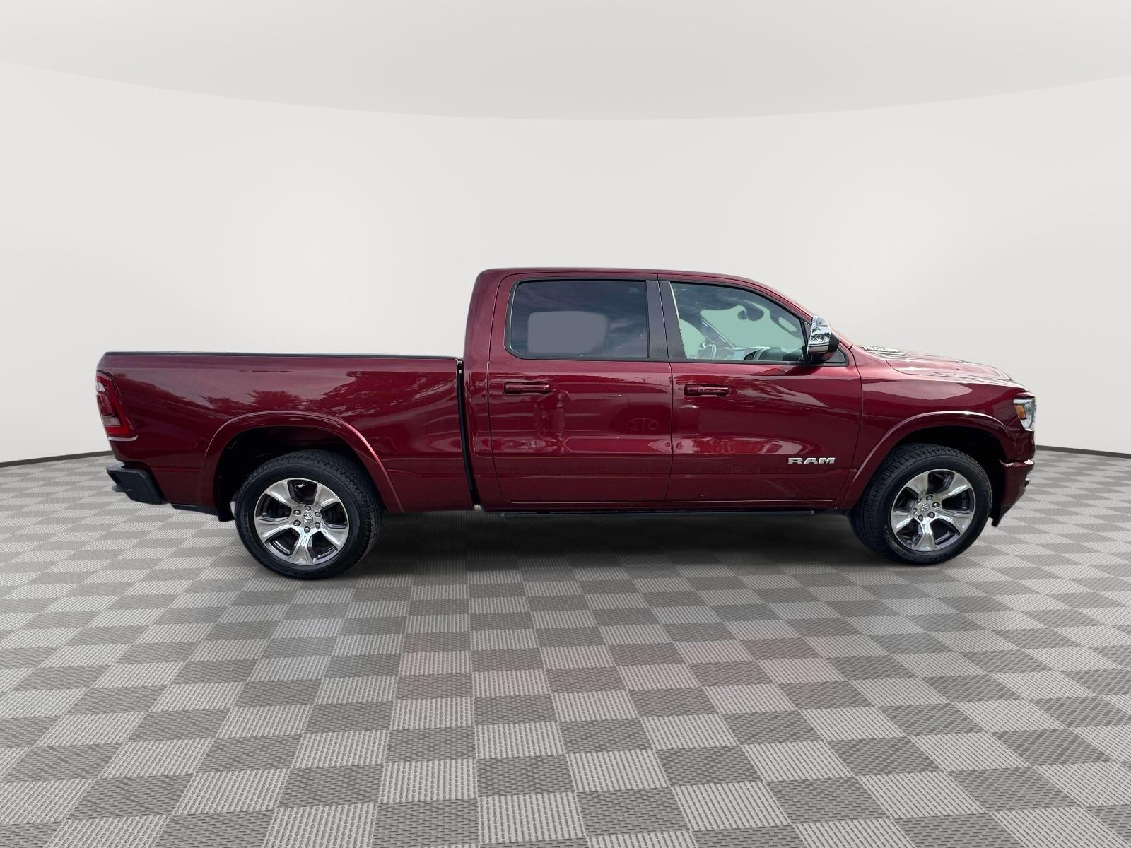 2019 RAM 1500 Laramie Crew Cab 4x4 64' Box