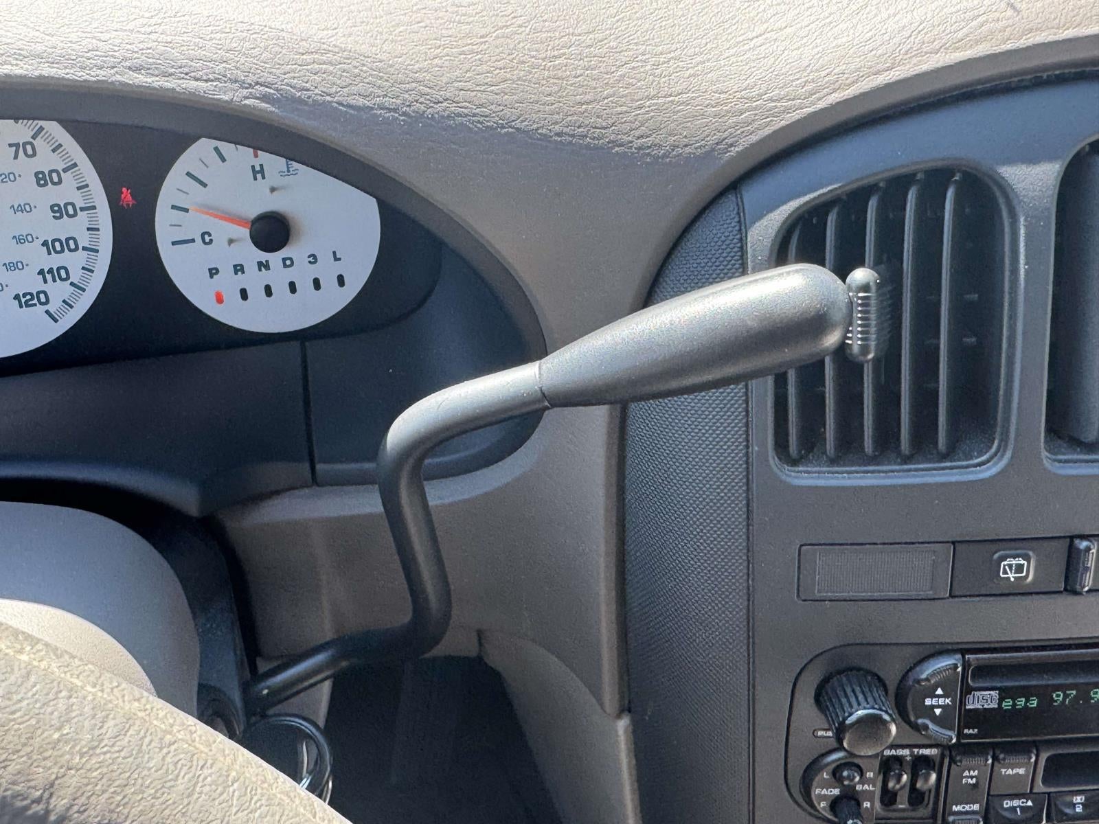 2003 Dodge Caravan SE