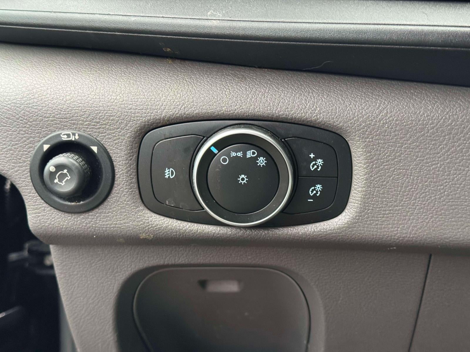 2020 Ford Transit-350 Passenger Van XLT