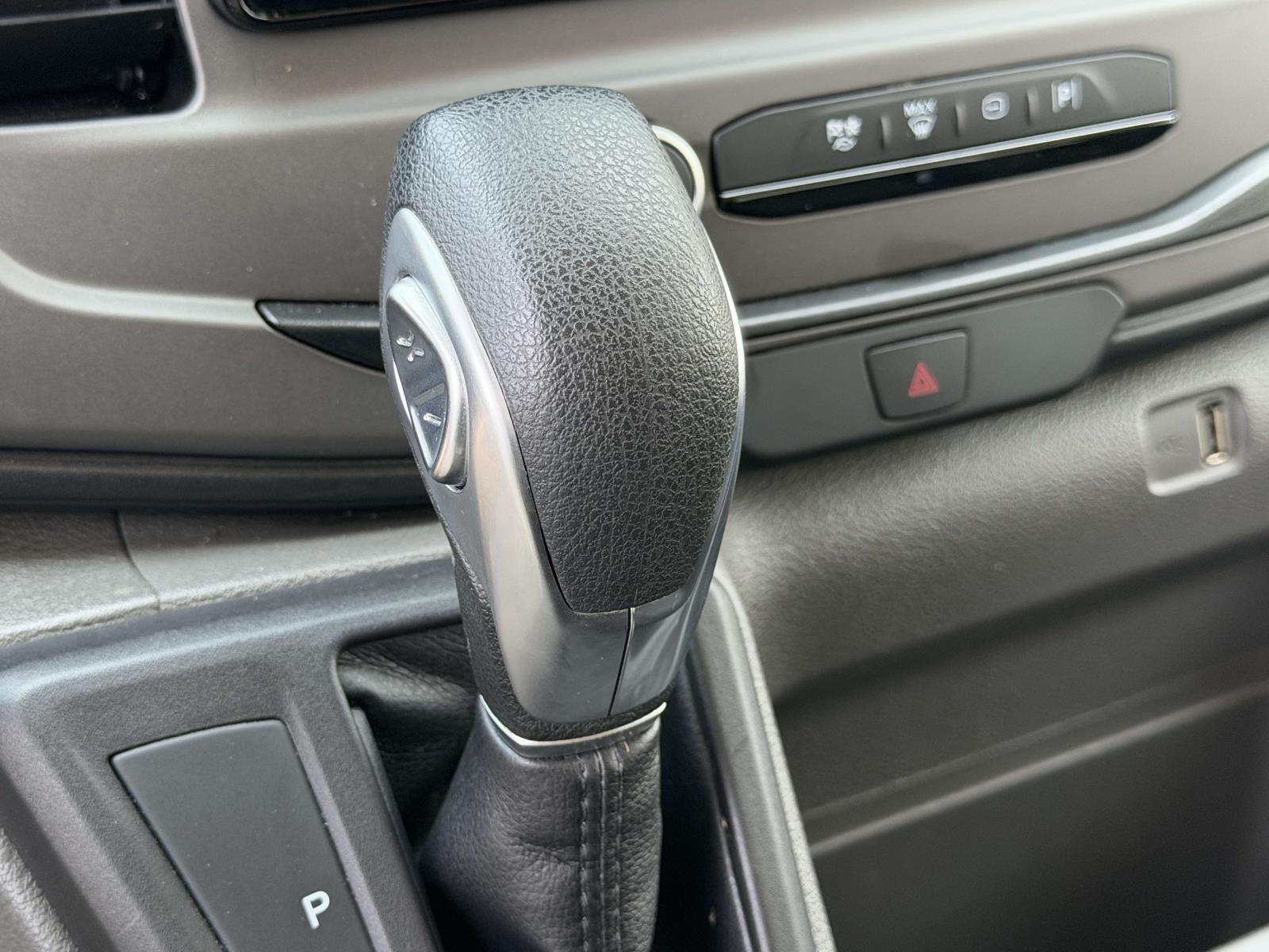 2022 Ford Transit-350 Passenger Van XLT